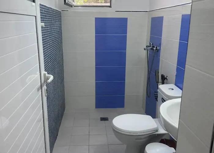 Adrianas 3* Himarë