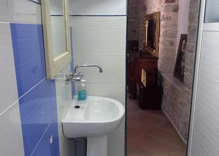 Bed & Breakfast Adrianas